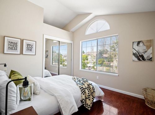 1253 Harefield Dr, San Jose CA  95131-3606 exterior