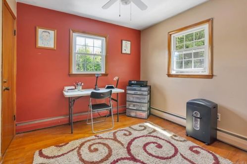 44 Ontario Ave, Middletown NY  10940-4339 exterior