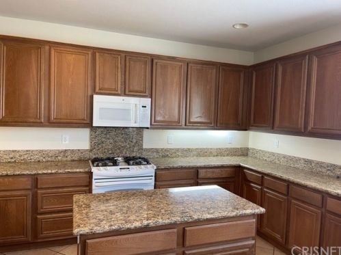 6651 Lime Rd, Lancaster CA  93536-4567 exterior