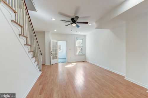 6447 Chew Ave, Philadelphia PA  19119-2037 exterior