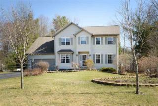 10 Sheffield Rd, Fortsville, NY 12831-1494
