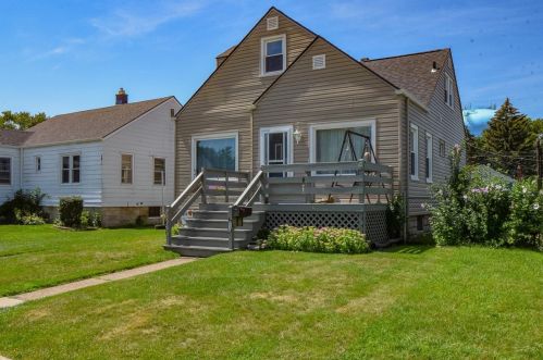 7338 Van Buren Ave, Hammond, IN 46324-2548