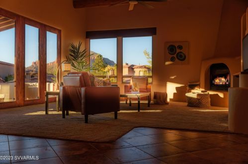 70 Las Ramblas, Sedona AZ 86351-9209 exterior