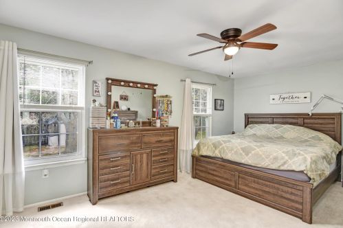 88 Rita Ln, Jackson Twp NJ  08527-2367 exterior