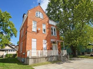 78 Galbraith Rd, Cincinnati, OH 45216-1300
