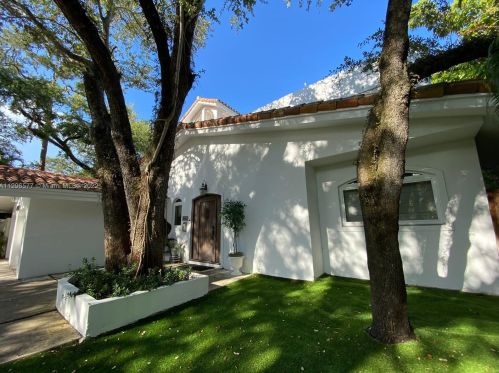 3711 32nd Ter, Hollywood FL  33021-2620 exterior