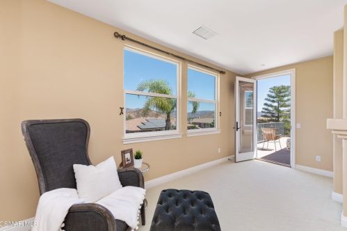 3824 Doheney Ct, Simi Valley CA  93063-0208 exterior