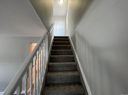 43 Wylde Rd, Mount Sinai NY  11766-2403 exterior
