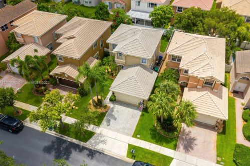 15042 20th St, Hollywood FL  33027-4363 exterior