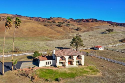 6960 Vista Del Sol, Gilroy CA  95020-9544 exterior