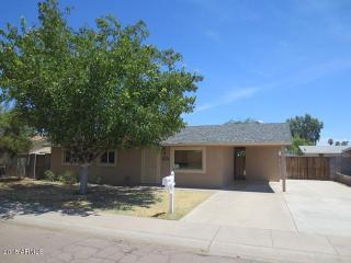11433 58th Dr, Glendale, AZ 85304-3312