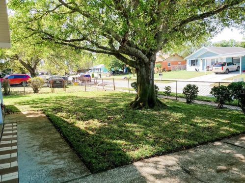 508 Holt Cir, Winter Haven, FL 33880-1333