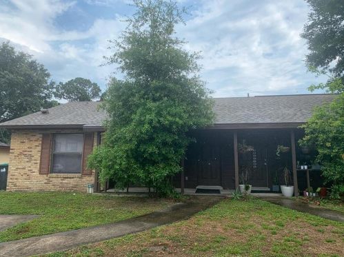 5532 Charleston St, Orlando, FL 32807-2115
