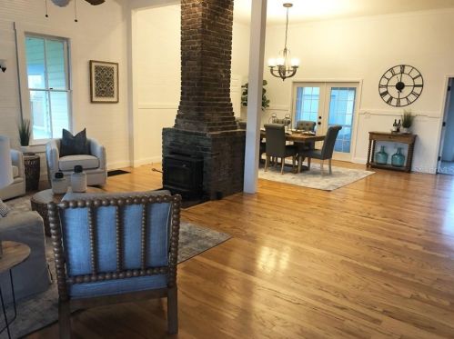 37814 Howard Ave, Dade City FL 33525-4312 exterior