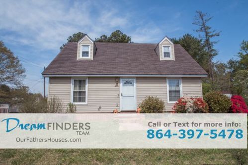402 Jamestown Rd, Easley, SC 29640-3943