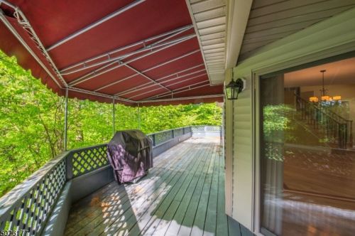 39 Winona Ave, Lincoln Park NJ  07035-1711 exterior