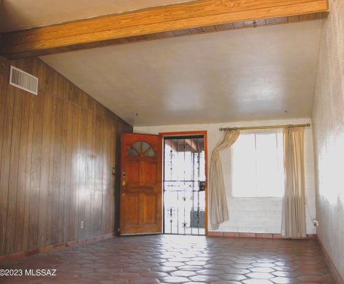 601 San Rafael Ave, Tucson, AZ 85745-2262