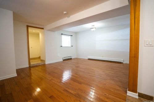 924 Boynton Ave, Bronx, NY 10473-4503