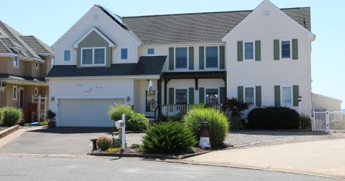 878 Sunrise Blvd, Lacey, NJ 08731-3014
