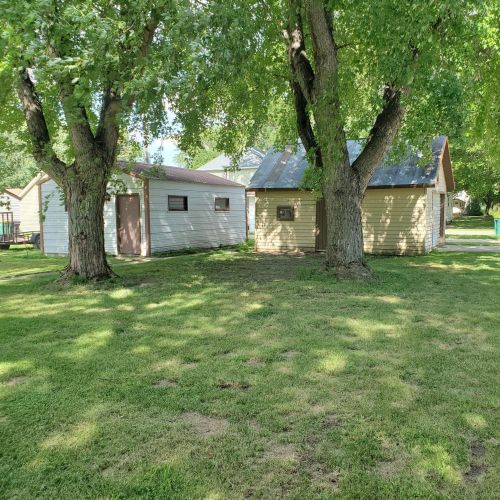 204 Rebecca St, Ivanhoe, MN 56142-9652