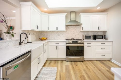 13 Gardner Rd, Parsippany NJ  07834-2108 exterior