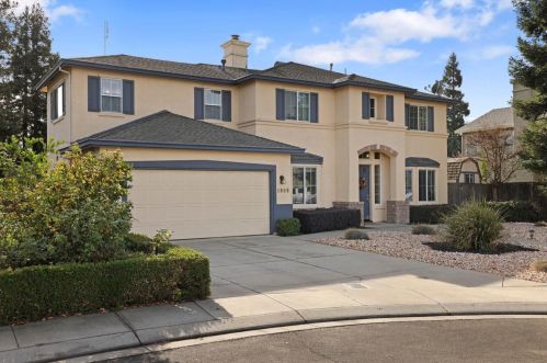 1908 Gathering Ct, Modesto, CA 95356-8762