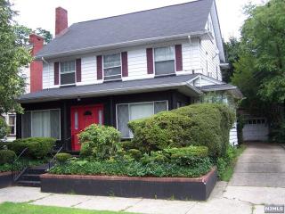 413 38th St, Paterson NJ 07504-1413 exterior