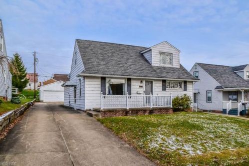 1519 34th St, Canton, OH 44709-2845