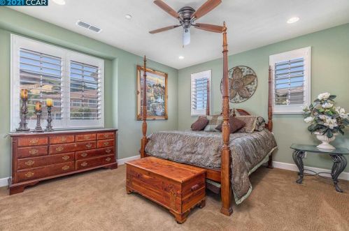 1033 Hawkshead Cir, San Ramon CA 94583-6004 exterior