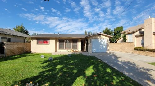 425 Flower Ave, Brea, CA 92821-5439