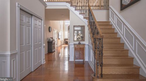 1 Cobalt Ct, Swedesboro NJ  08085-3644 exterior