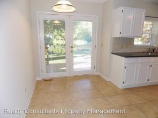 4802 Lonita St, Greensboro NC  27407-2605 exterior