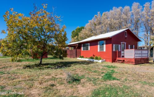17379 Meadow Ln, Bensch Ranch, AZ 86333-4121