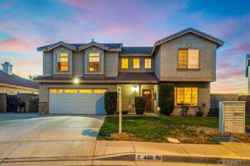 44111 Freer Way, Lancaster, CA 93536-7572