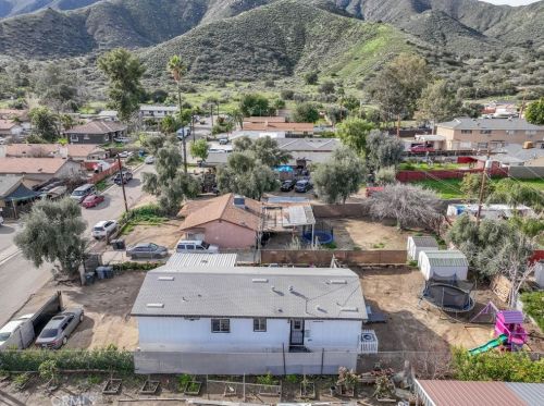 33055 Olive St, Lake Elsinore CA  92530-1434 exterior