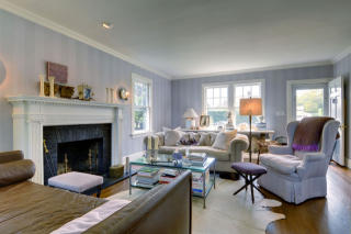 112 Halsey Ln, Watermill NY  11976-2911 exterior