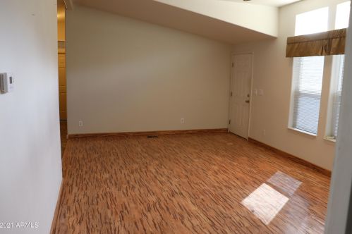 43105 11 Ave, Phoenix AZ 85007-3925 exterior