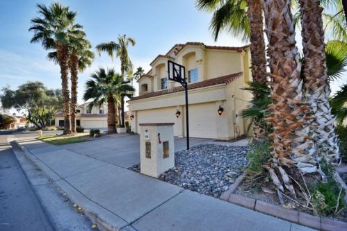 19708 69th Ave, Glendale, AZ 85308-5544