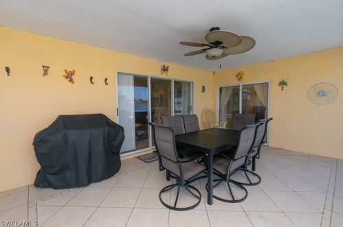 4753 Varsity Cir, Lehigh Acres, FL 33971-2067