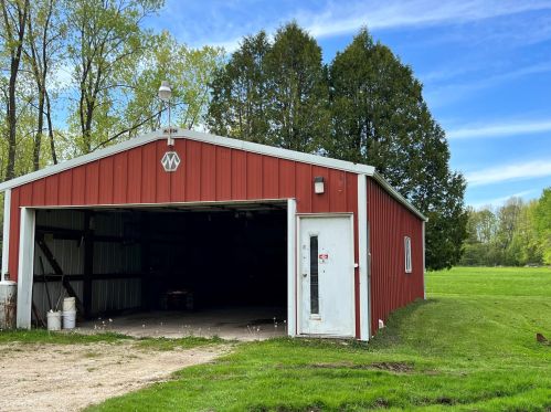 1600 County Road V, Two Rivers WI  54241-9629 exterior