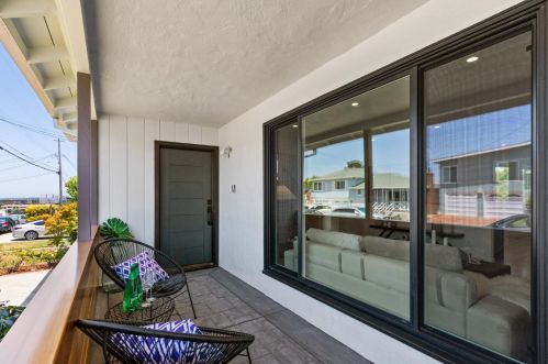 347 Paramount Dr, Millbrae CA  94030-1324 exterior
