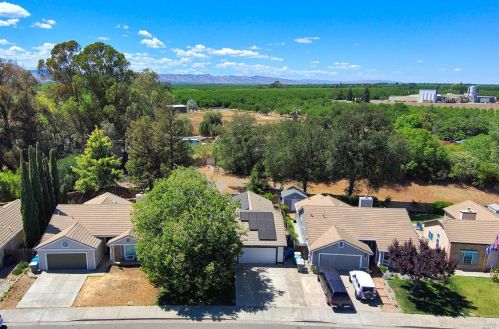 625 Evans Rd, Liberty Farms CA  95620-4272 exterior