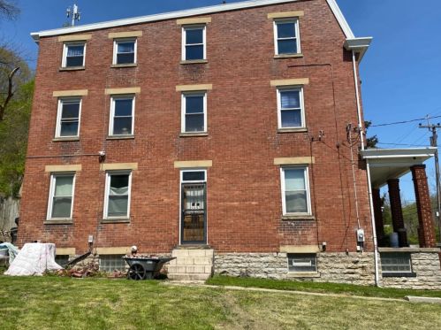 1917 Baltimore Ave, Cincinnati, OH 45225-1921