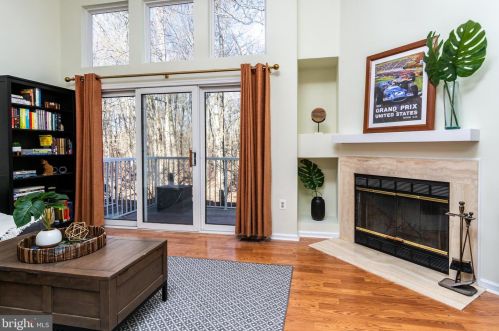65 Shrewsbury Pl, Princeton NJ  08540-6314 exterior