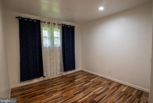 157 President Dr, Dover DE  19901-5263 exterior