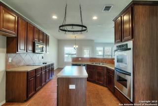 7643 Mission Hvn, Fair Oaks TX  78015-6549 exterior