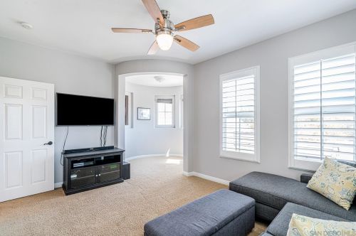 15231 Falcon Crest Ct, San Diego CA 92127-3702 exterior