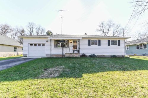 529 Evergreen St, Wautoma, WI 54982-8451
