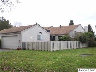 6615 Continental Cir, Salem, OR 97306-1484