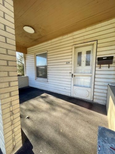 229 Freeport Rd, New Kensington PA  15068-5420 exterior